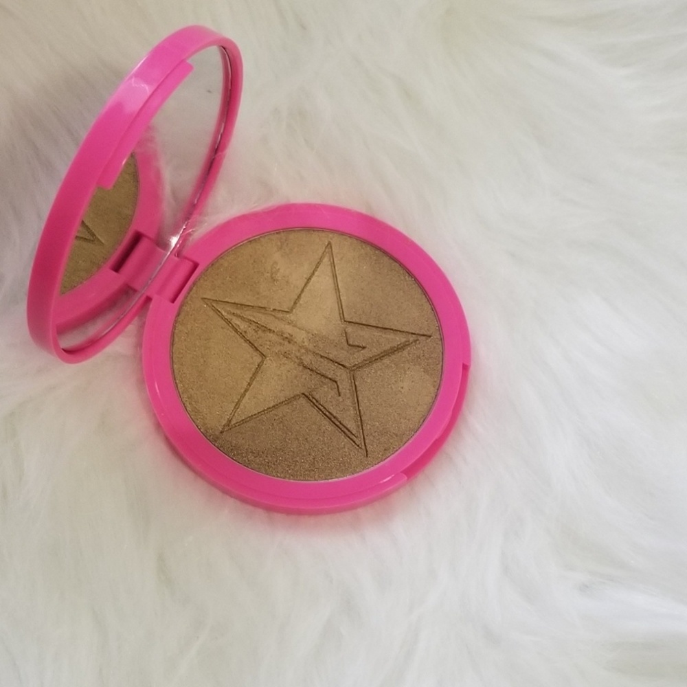 Jeffree Star Skin Frost Highlighter